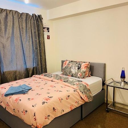 Modern 2Bed 2Bath Ground Floor Apartment Edimburgo Esterno foto