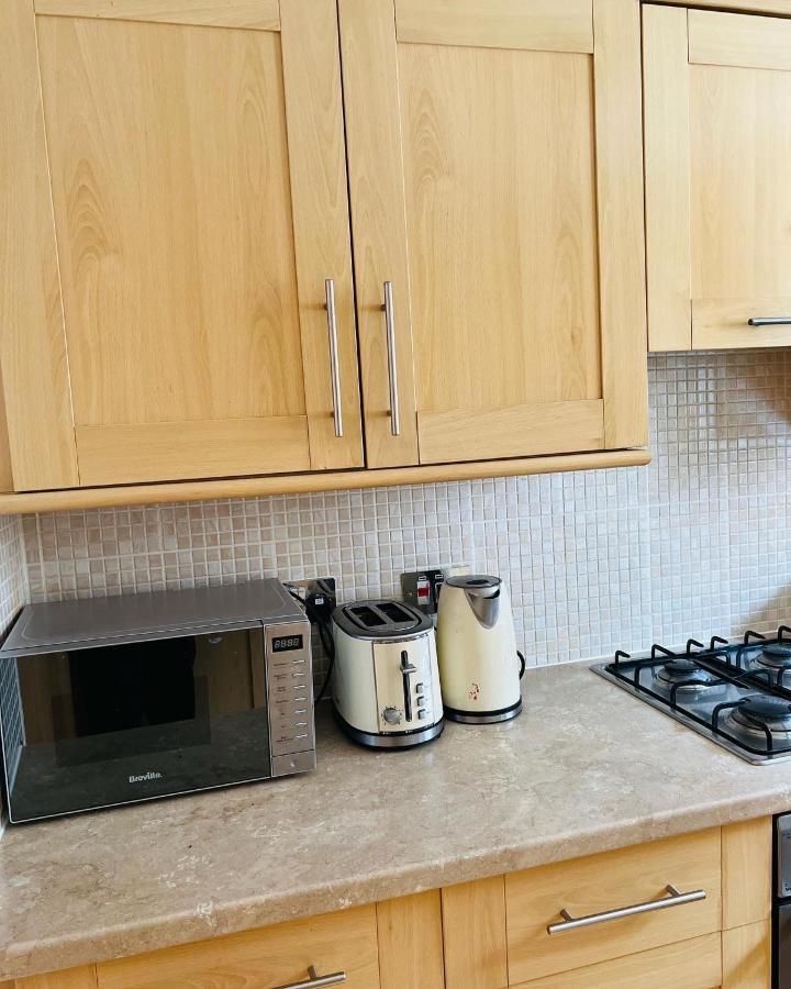 Modern 2Bed 2Bath Ground Floor Apartment Edimburgo Esterno foto